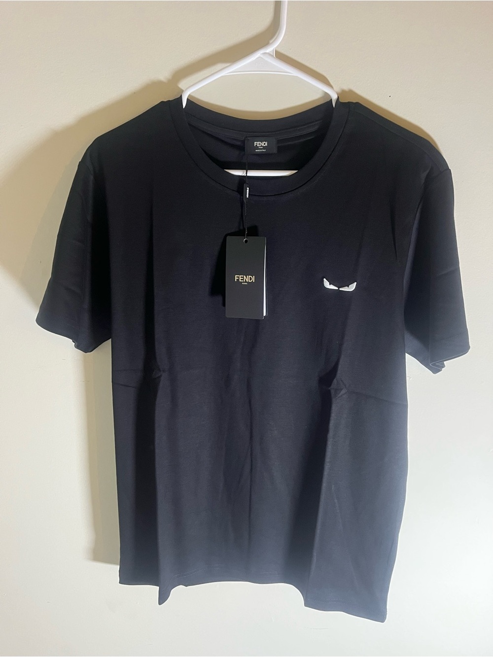 Fendi Black Short-Sleeve Men’s Tee with White Eye Detail